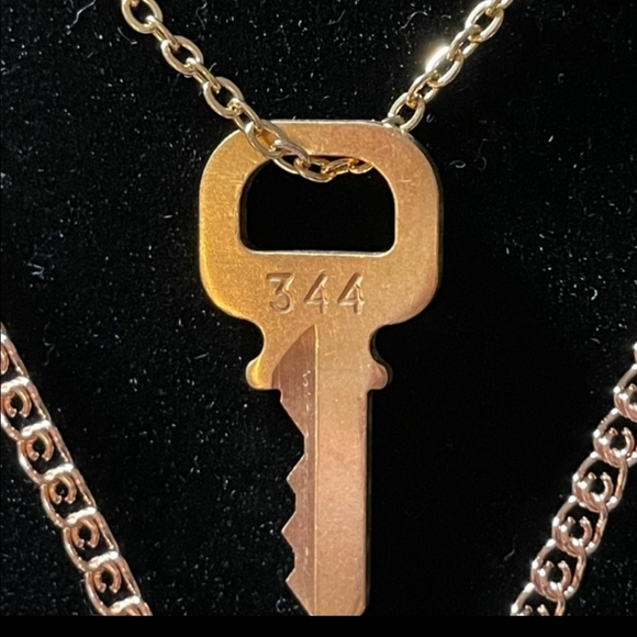 Louis Vuitton Brass Vintage Candena #344 Authentic Lock & Key Necklaces - Picture 3 of 4